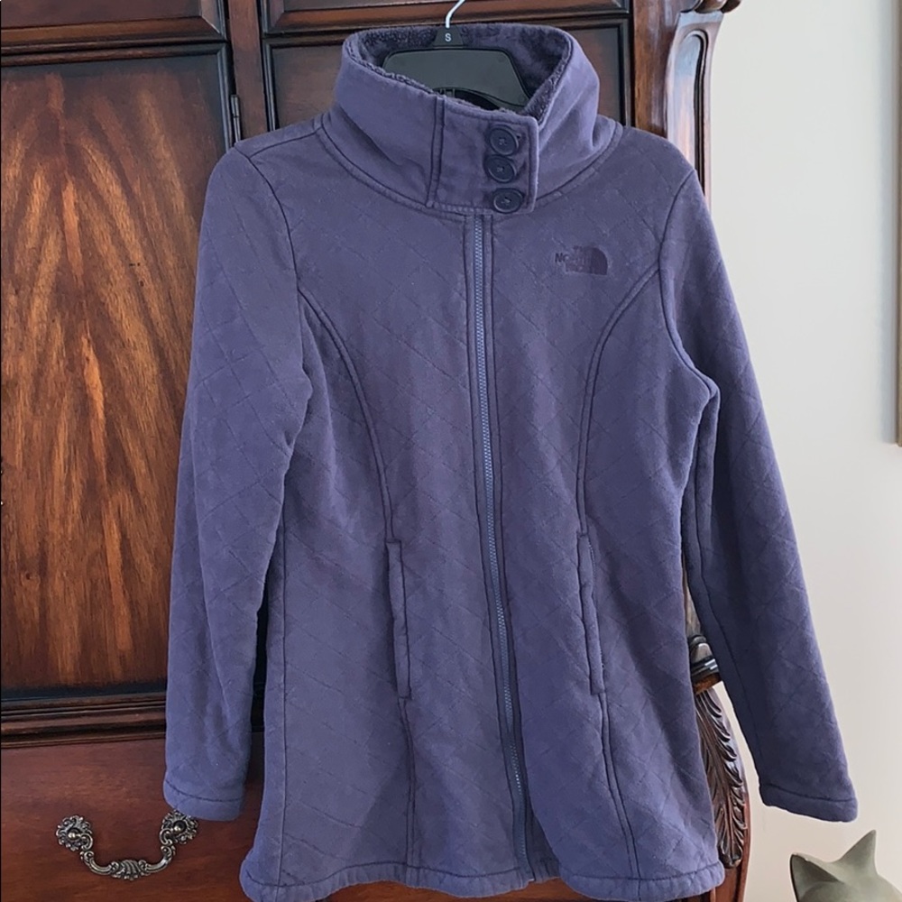 Quilted purple/plum north face jacket
